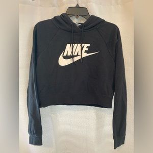 Nike crop hoodie small
